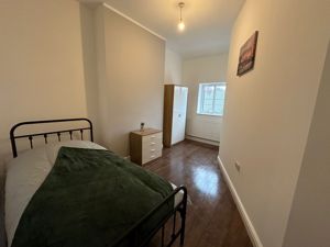 Photo 19- click for photo gallery